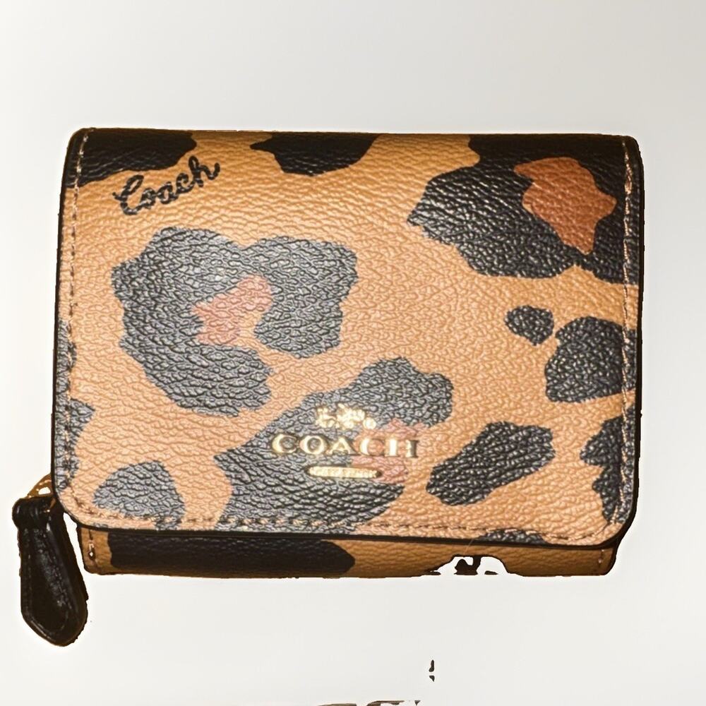 Coach leopard print card wallet